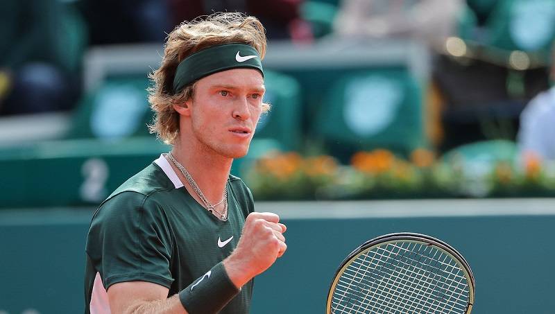 TIP DANA: Rubljov - Siner