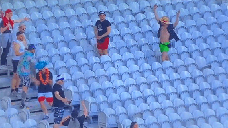 (VIDEO) Originalan protest navijača aktuelnog šampiona Francuske