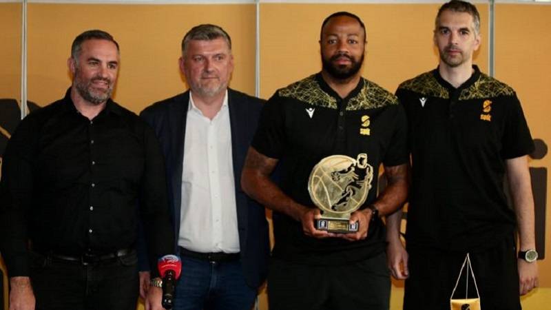 Šenon Šorter primio nagradu za najboljeg strijelca ABA lige