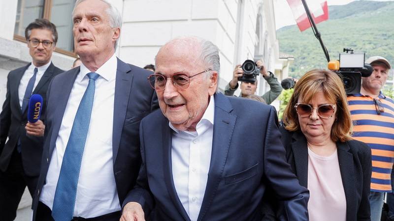 Počelo suđenje, Sep Blater poručuje: "Fudbal sam ja, imam čistu savjest"