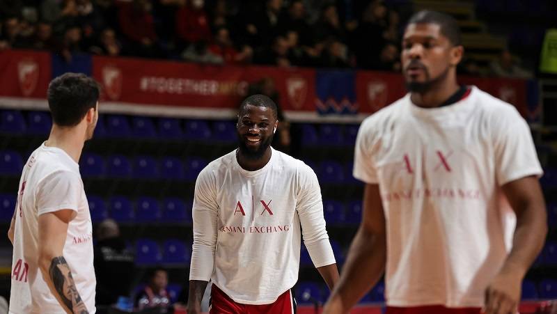 Crvena zvezda predstavila igrača Milana