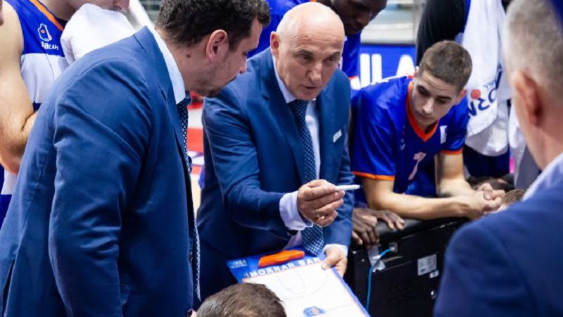 Mornar pronašao zamjenu za Rasela