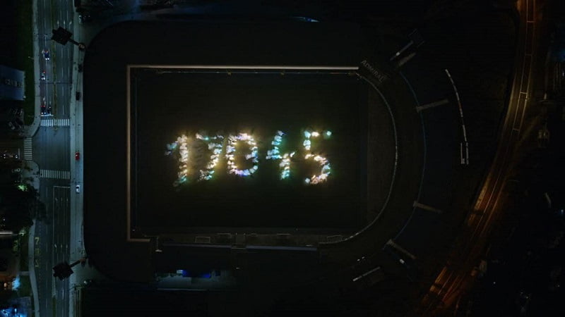 Manijaci osvjetlili Grbavicu bakljama i poslali poruku: "Vremena se mijenjaju, ideali nikad"