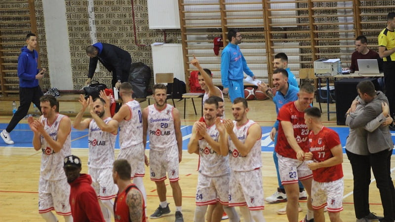 (FOTO) Budućnost u raspodjeli novca u Bijeljini dobila 40,000 KM, Radniku pripalo 3,25 puta više