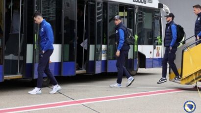 (FOTO) Zmajevi stigli u Bratislavu