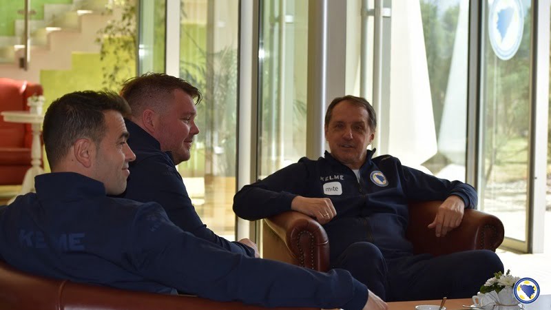 Hadžibegić: "Daćemo sve od sebe da usrećimo naciju"