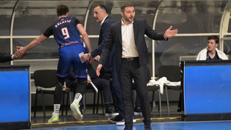 Jovanović: "Ne volim da ističem pojedince, ali njega moram da pohvalim za hrabrost"