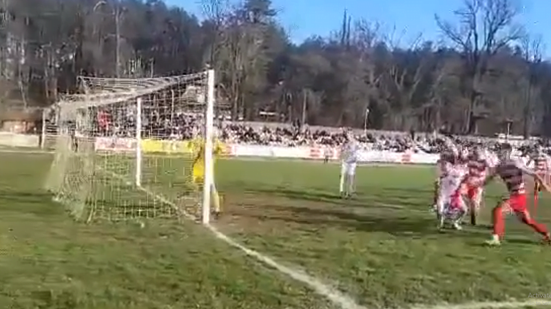 (VIDEO) Sporan detalj iz Bihaća: Da li je lopta prešla gol liniju?