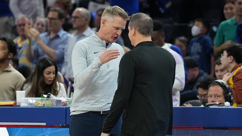 Finiks Sansi doveli trenera koji zna kako se osvaja prsten