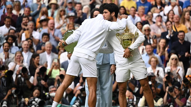 Alkaraz poručio Đokoviću: "Ti me mnogo inspirišeš, počeo sam igrati tenis gledajući tebe"