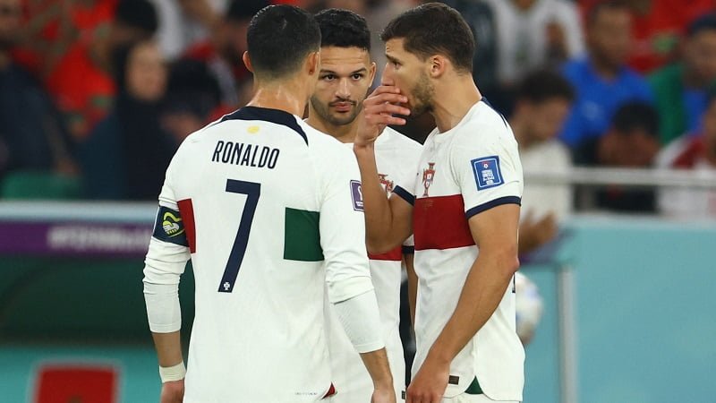 Pari Sen Žermen kupuje Portugalca