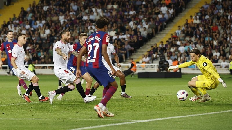 Foto dana: Kad presudiš svom klubu u korist najljućeg neprijatelja