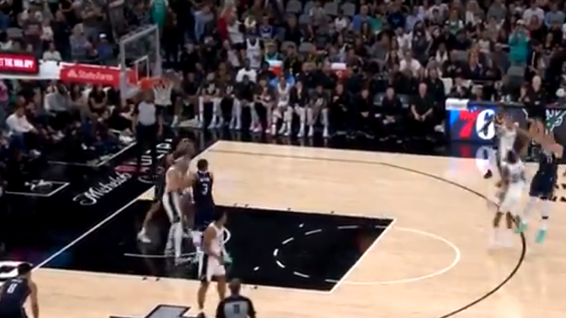 Dončić istorijskim tripl-dablom vodio Maverikse do trijumfa