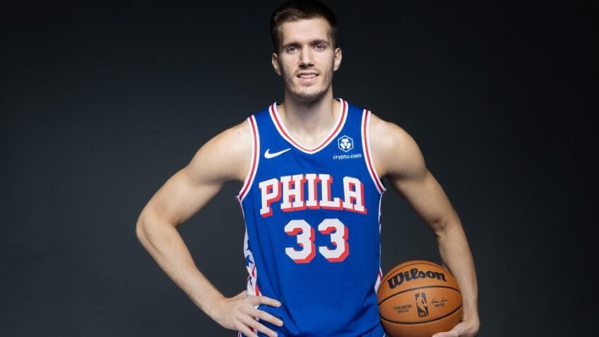 Kingsi otpustili Petruševa, reprezentativac Srbije se vraća u Evroligu