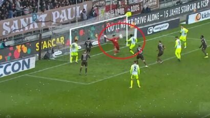 (VIDEO) Svi su se uhvatili za glavu ne vjerujući šta se desilo ispred gola Nikole Vasilja