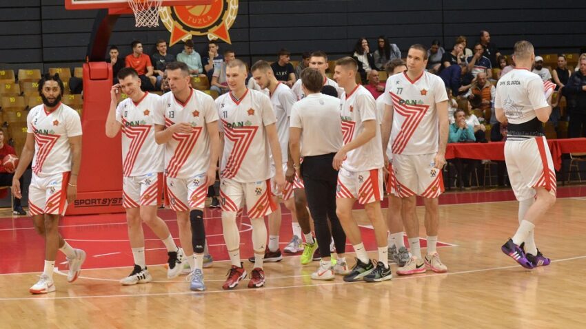 Sloboda sigurna protiv Mladosti u gostima