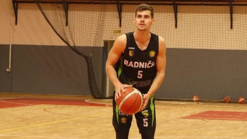 Radnički produžio ugovor sa Alikadićem i doveo američkog centra