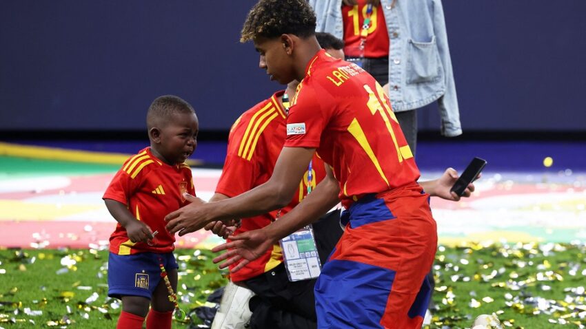 Inspirativna životna priča Lamina Jamala, dječaka koji je osvojio Euro