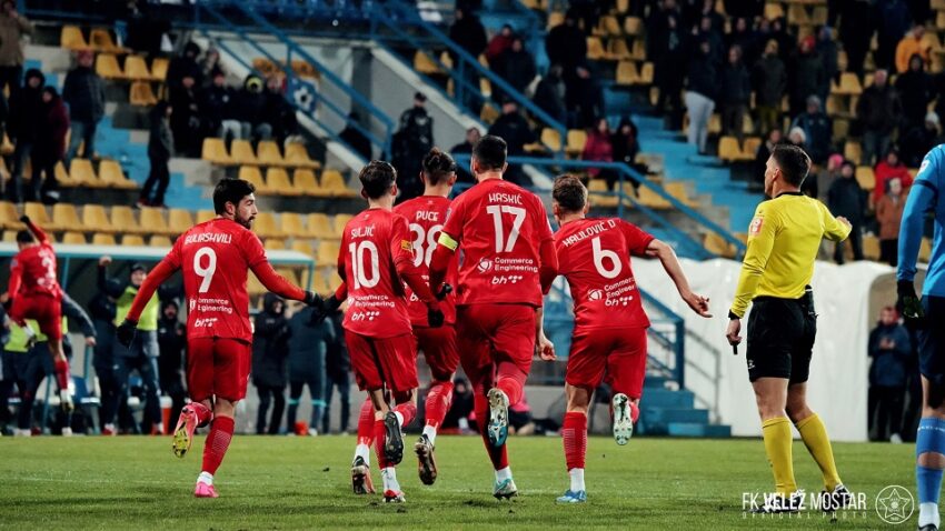 Duplo vođstvo Veleža na poluvremenu