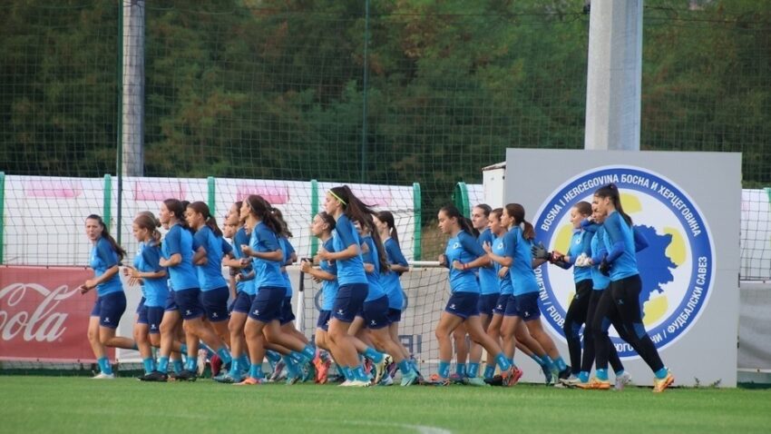 Kadetkinje Bosne i Hercegovine ubjedljive protiv Crne Gore