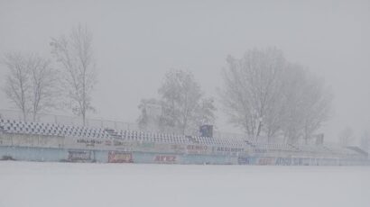 Federalni prvoligaš poziva navijače na čišćenje terena od snijega
