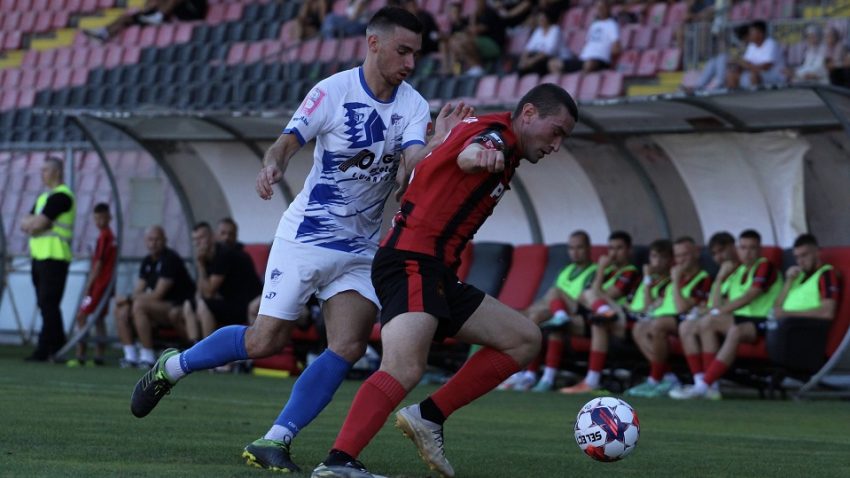 Ove zime napustio Radnički iz Lukavca i sada se skrasio u Veležu