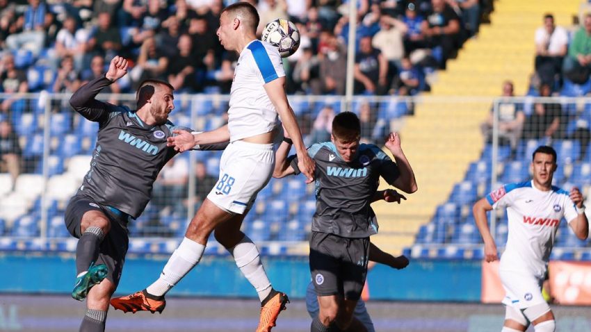 Lijep gest sa Grbavice: Navijači Željezničara uručili poklon GOŠK-u u znak zahvalnosti