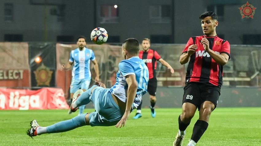 Bivši napadač Željezničara, Zrinjskog i Slobode pred transferom u Leotar