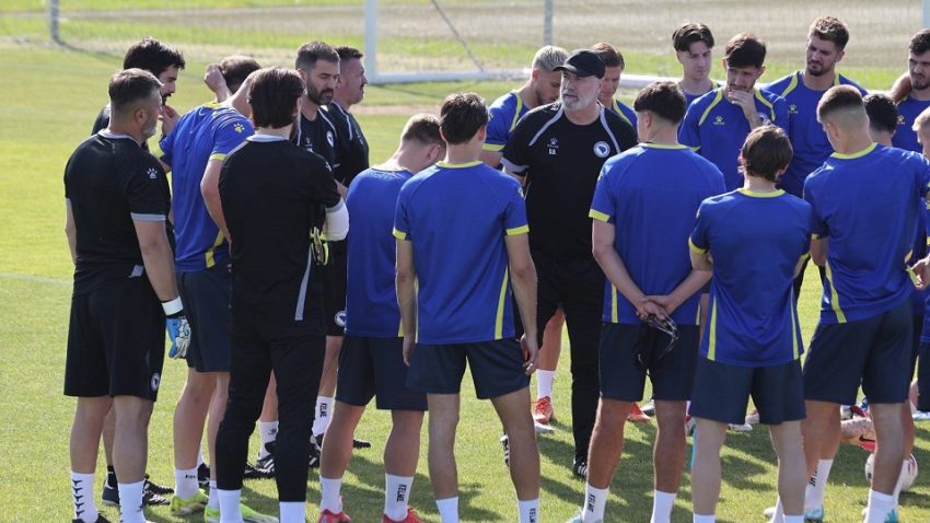 BiH se ne daju velike šanse: Otpisali Zmajeve i prije duela sa Rumunijom i Austrijom