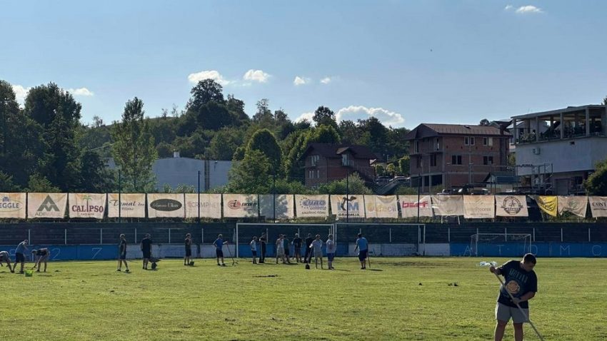 (FOTO) Još jedan novitet stigao u NK TOŠK Tešanj