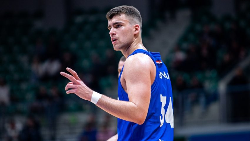 Široki predstavio novog centra