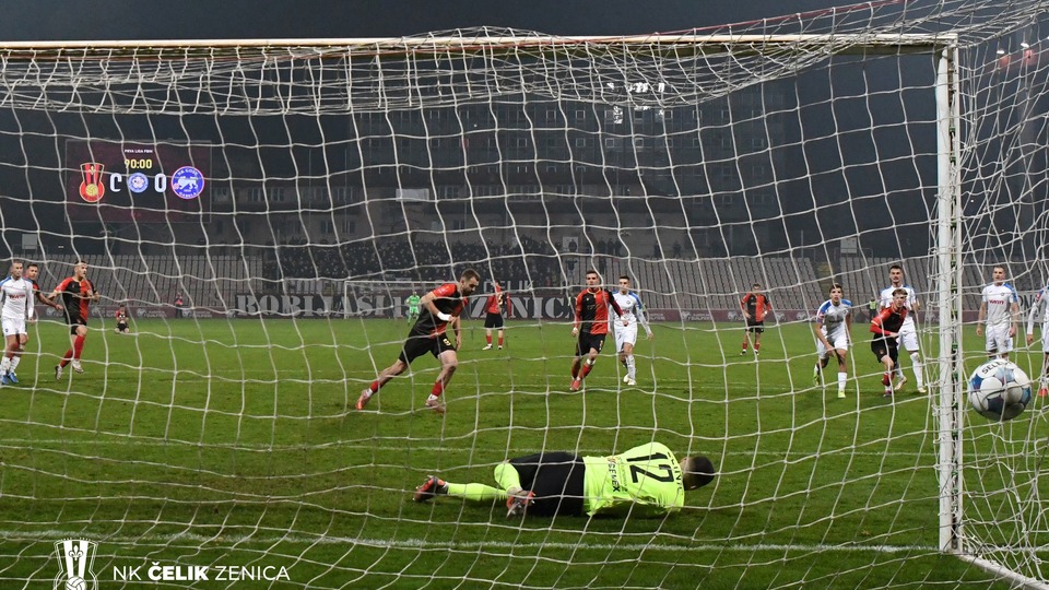 (FOTO) NSFBiH žestoko kaznio Čelik: Zeničane skupo koštala proslava jesenje titule 2 Anes Mašić Čelik GOŠK