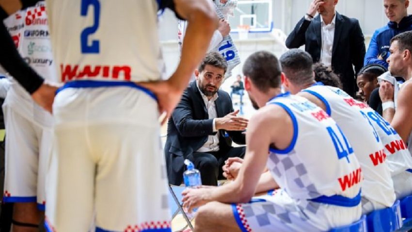 Široki sjajnom igrom u drugom poluvremenu trijumfovao protiv Primorja