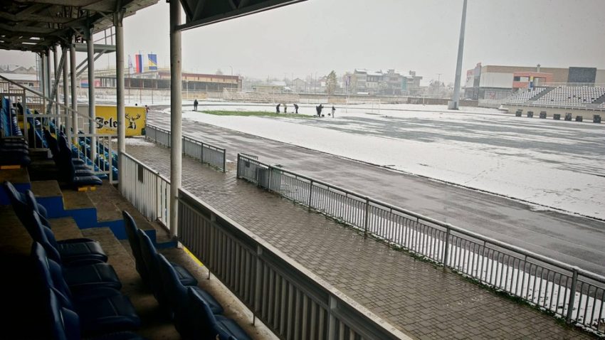 Vremenske neprilike čine svoje: Odgađa se duel Rudar - Sarajevo?