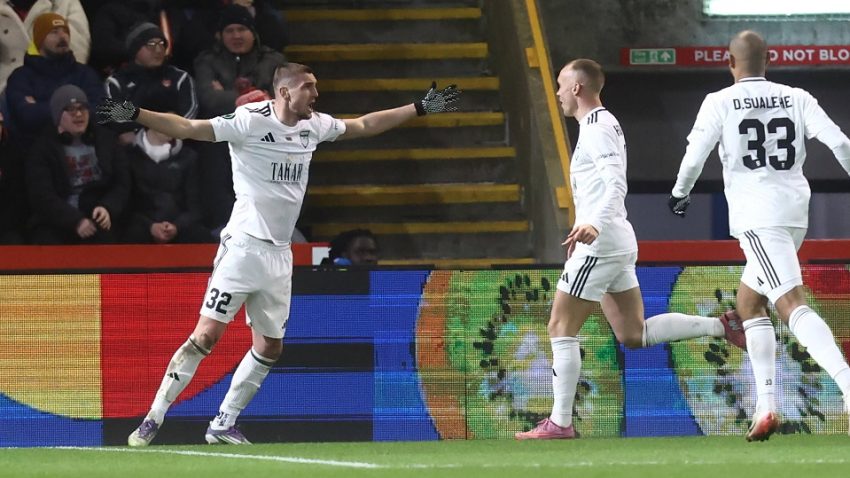 (VIDEO) Da li je vrijeme da Sergej Barbarez razmisli o njemu: Bh. napadač nastavio da teroriše golmane širom Evrope