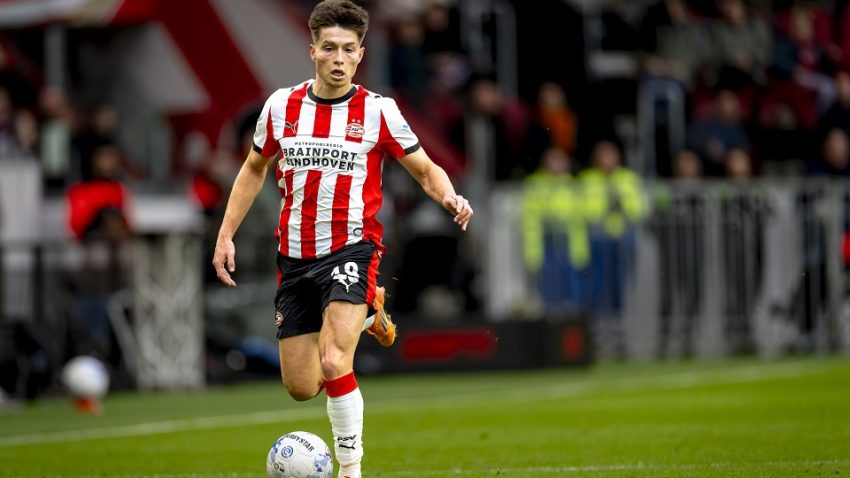 Preokret u slučaju Esmira Bajraktarevića: Reprezentativac BiH iznenada dobija veliku ulogu u PSV-u?