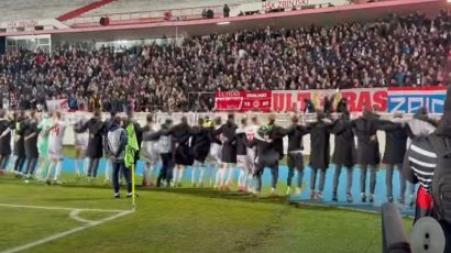 (VIDEO) Spektakl nakon meča u Mostaru, fudbaleri Zrinjskog slavili veliki uspjeh sa navijačima