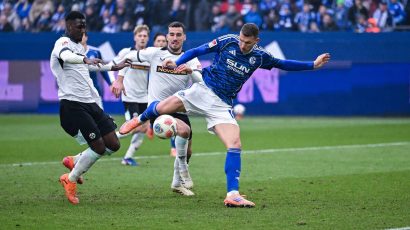 (VIDEO) Klasa ostaje klasa: Edin Džeko postigao gol na debiju za Šalke