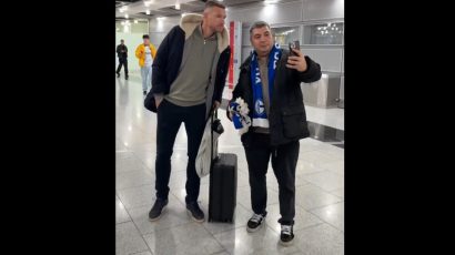 (VIDEO) Euforija u Njemačkoj: Edin Džeko sletio u Dizeldorf