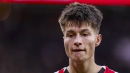 (VIDEO) Poigrao se sa protivnikom: Esmir Bajraktarević driblingom u stilu Ronaldinja podigao stadion na noge