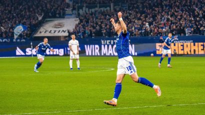 (VIDEO) Naklonio se i pogodio: Mašina zvana Edin Džeko nastavlja da rešeta