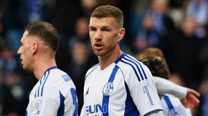 Edin Džeko u startnoj postavi Šalkea protiv Dinama Drezdena