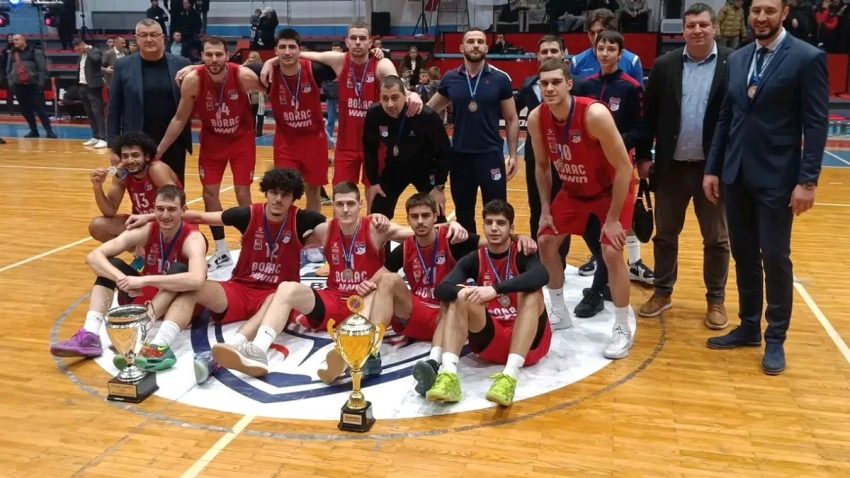 Borac u četvrtoj četvrtini slomio otpor Donjeg Vakufa