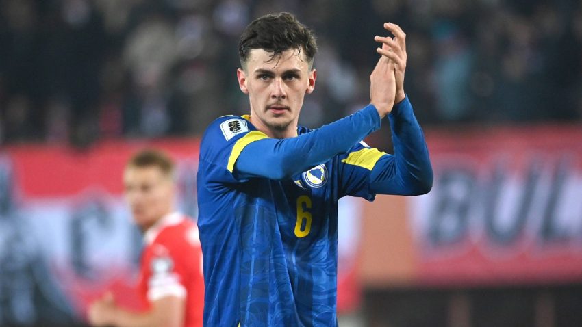 Benjamin Tahirović se izvinio treneru Brondbija zbog lažnih optužbi