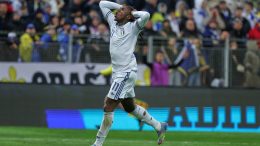 (VIDEO) Trenutak kada su svi na Bilinom polju prestali da dišu: Kin nakon nove greške umalo povećao vođstvo Italije