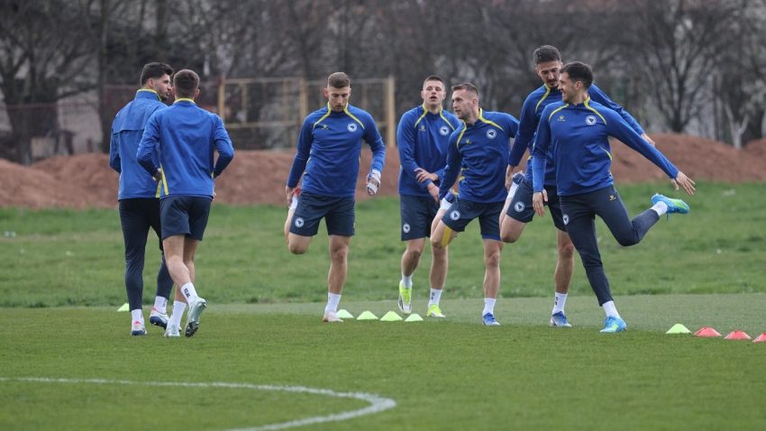 Fudbaleri BiH održali još jedan trening pred Vels