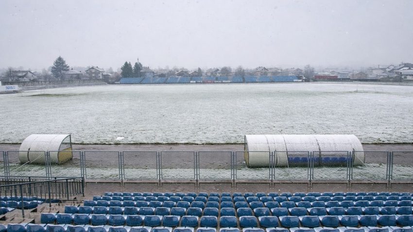 Snijeg pravi problem: Odgođena utakmica Prve lige FBiH