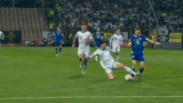 (VIDEO/FOTO) Amar Memić neuhvatljiv za odbranu Italije: Trk Zmaja iznudio crveni karton Azura