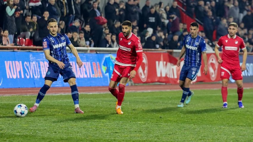 (VIDEO) Ružne scene nakon završetka utakmice u Doboju: Policija morala reagovati