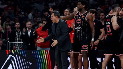 Košarkaši Hapoela napuštaju Izrael, baza će im biti u Atini